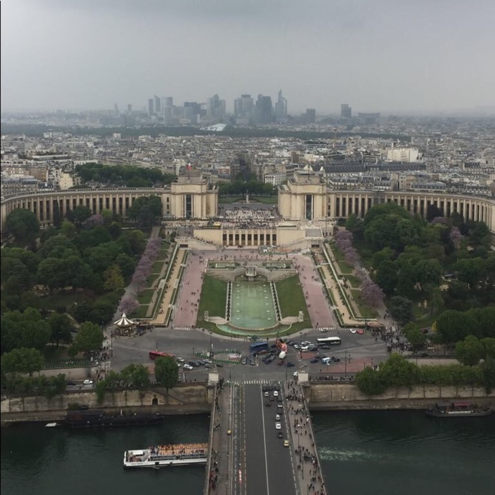 Meet your Posher, Laura